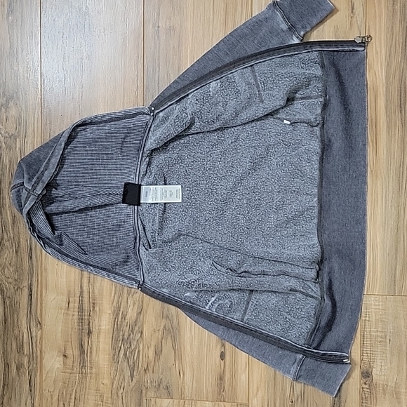 NHL Colorado Avalanche Zip Up Hoodie - Picture 5 of 11